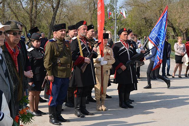 Казаки ХКО "Хутор Первомайский" отметили День освобождения района от фашистских захватчиков