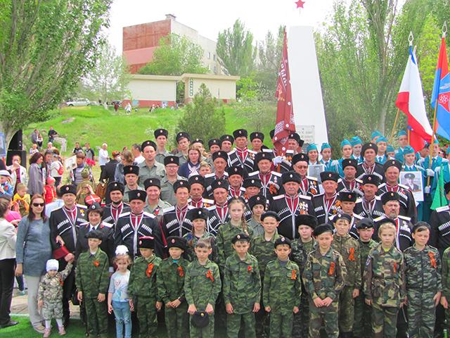 Крымские казаки на 9 мая
