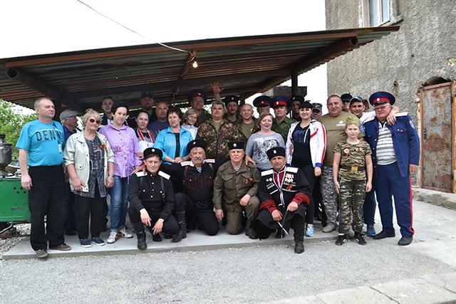 Крымские казаки приняли участие в праздновании Дня Победы